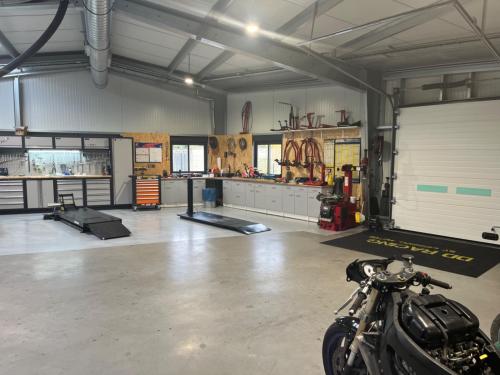 Galerie Photos De DD Racing Votre Garage Et Magasin De Moto Galerie Photos De DD Racing Votre Garage Et Magasin De Moto